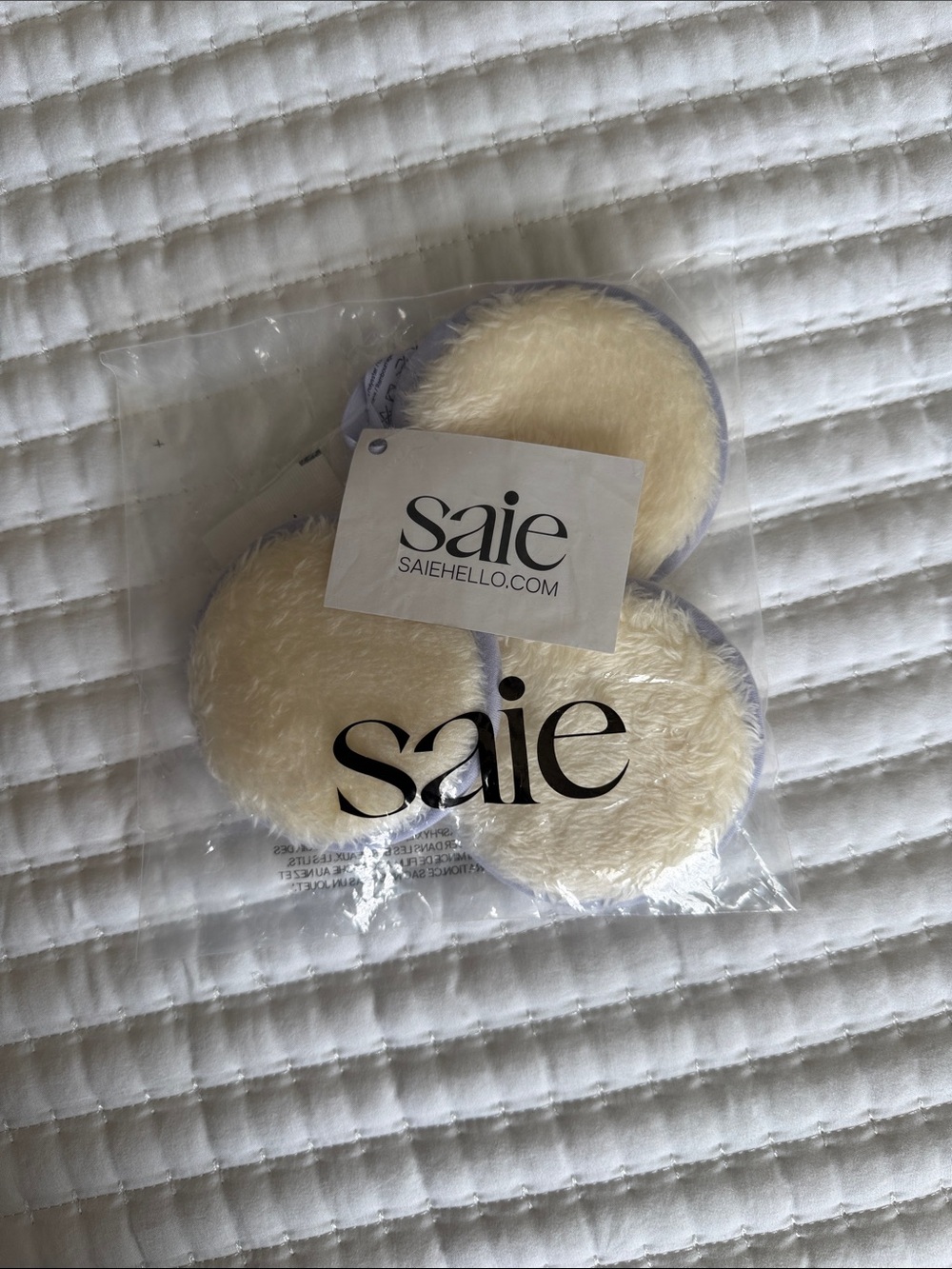 Saie Cream Reusable Facial Rounds with Lilac Edge